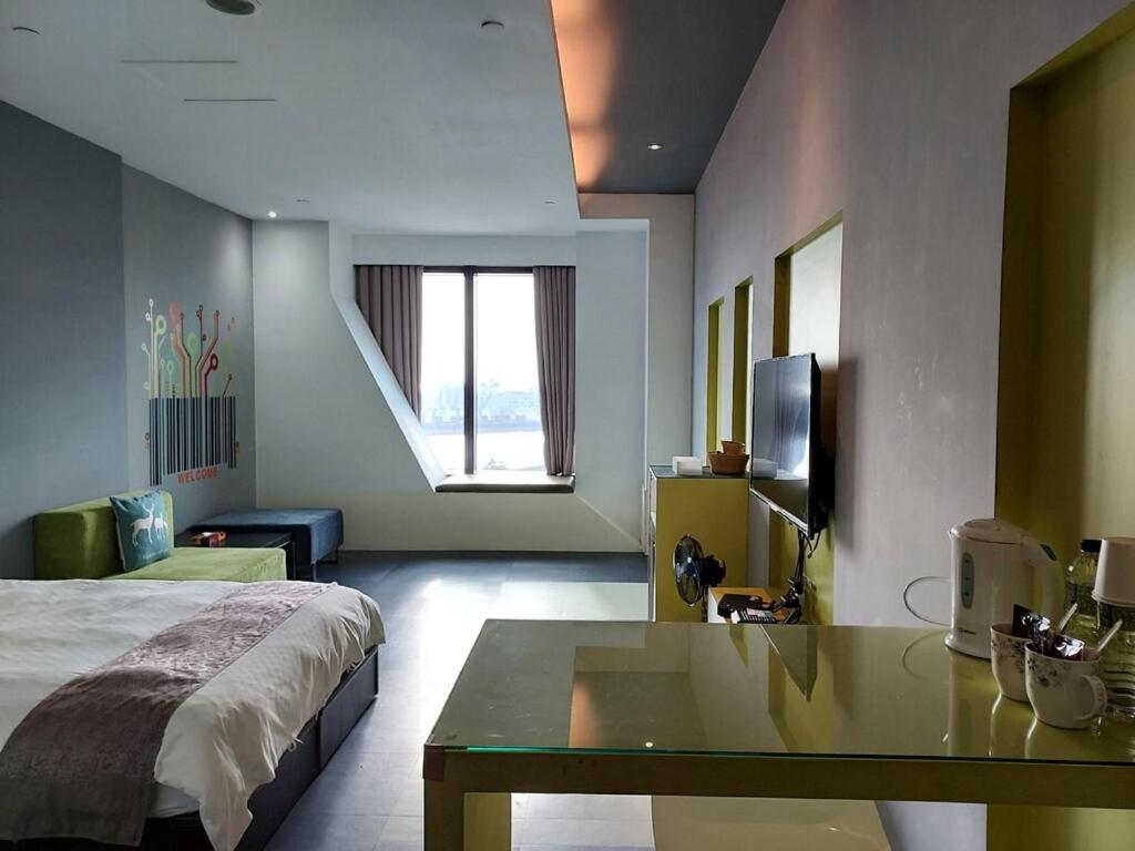 Apartament 三条文旅 Kaohsiung Zewnętrze zdjęcie
